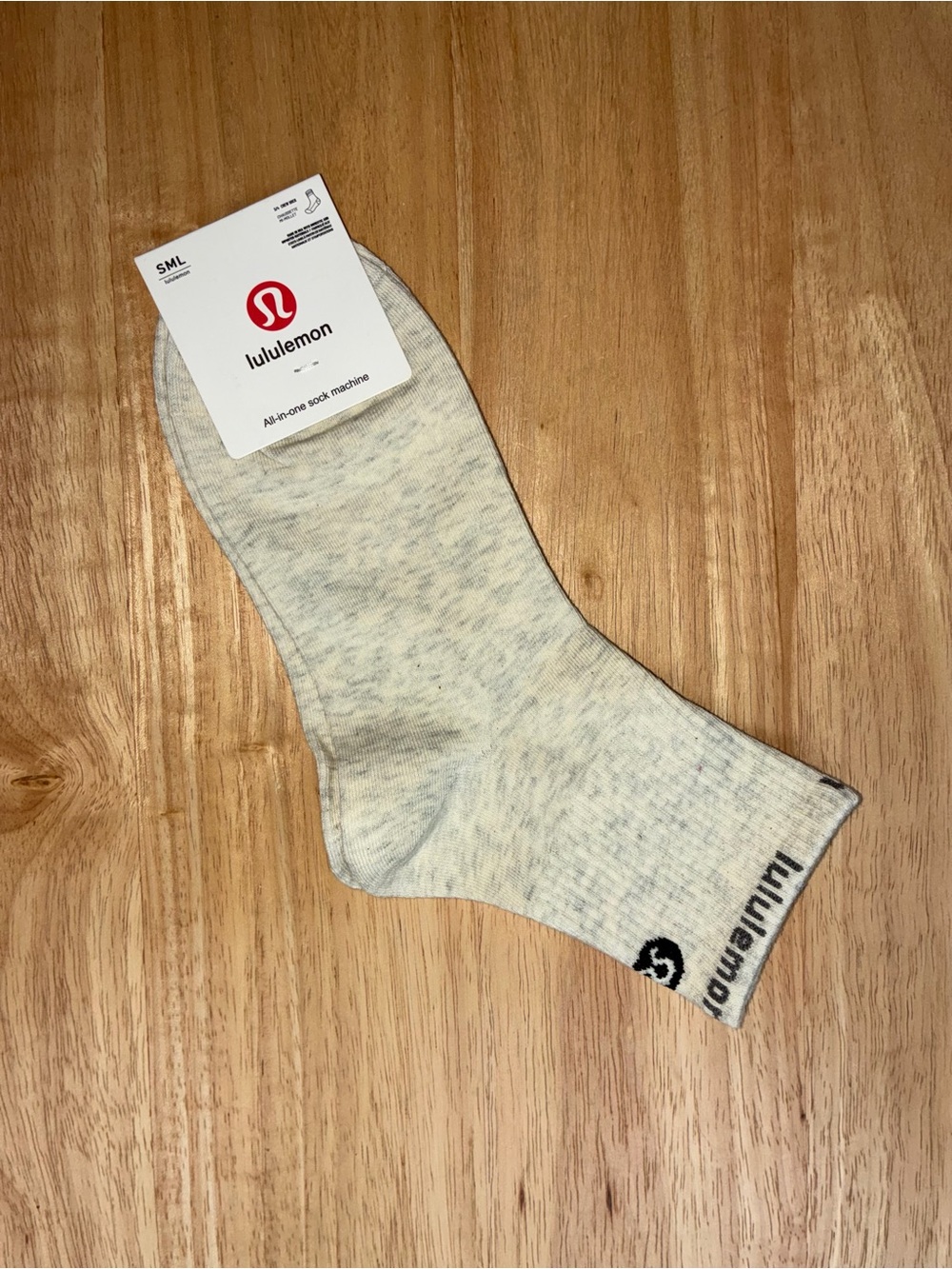 Lululemon Heathered Oatmeal 3/4 Crew Socks - Size S/M (NWT) - Picture 2 of 4